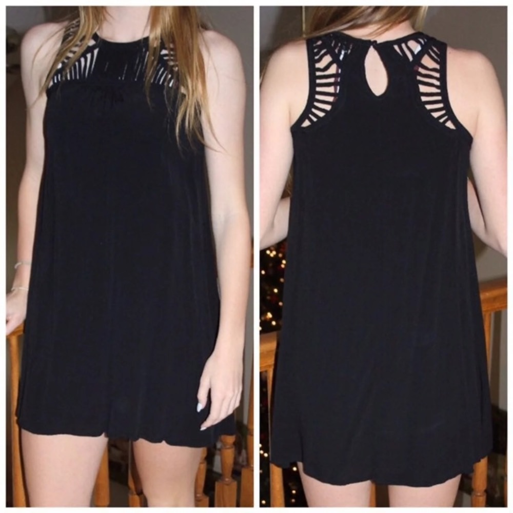 🍒 OnTwelfth Black Caged Swing Dress